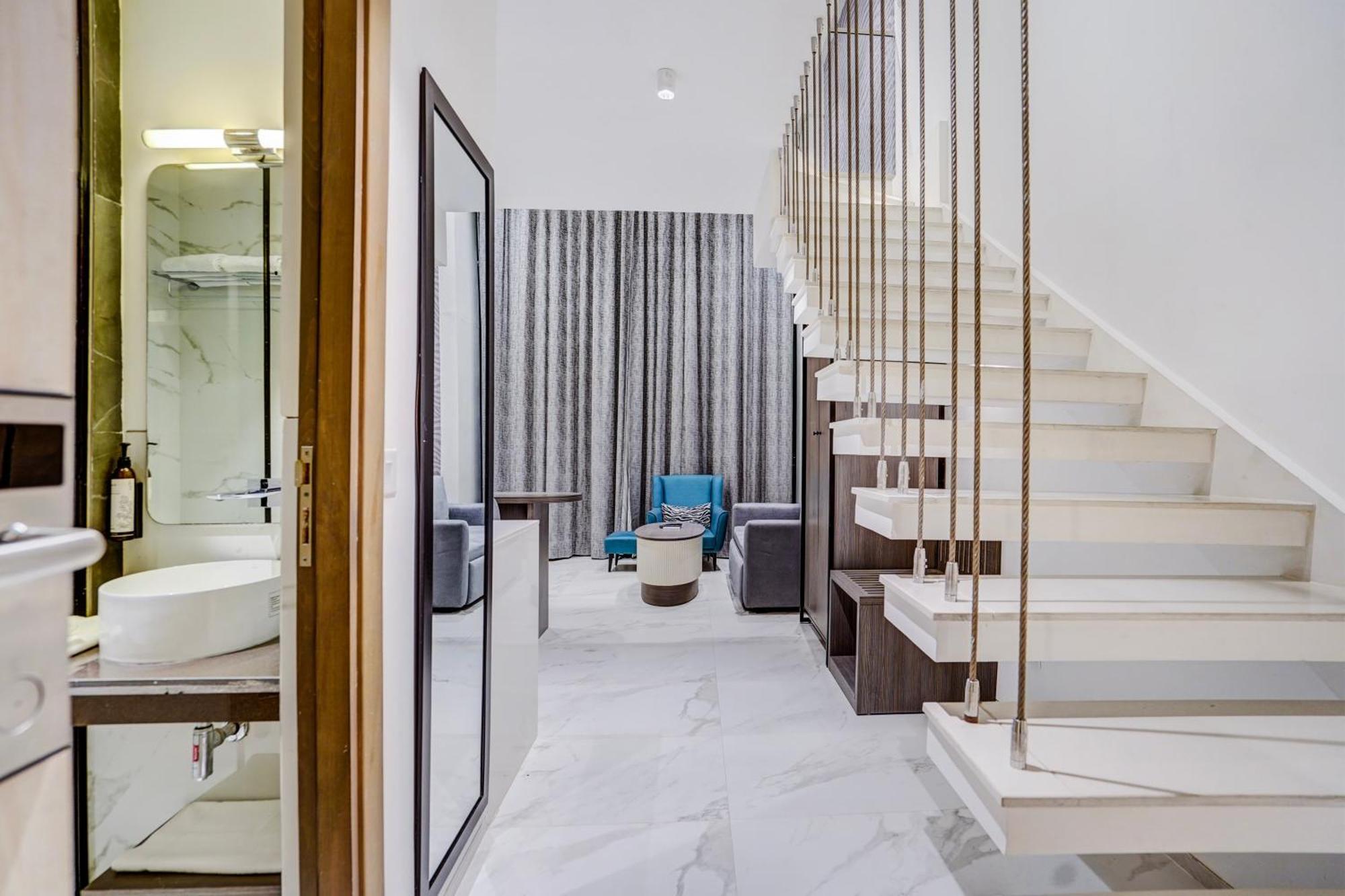 Sunday Hotels And Residences Gurgaon Exterior foto